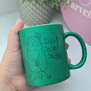 Krus: shhh jeg strikker Grøn Glimmer – produktbillede