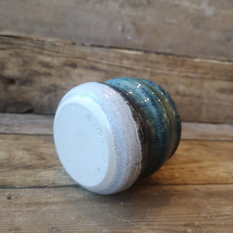 Bølge kop blå/grå glasur billede 2