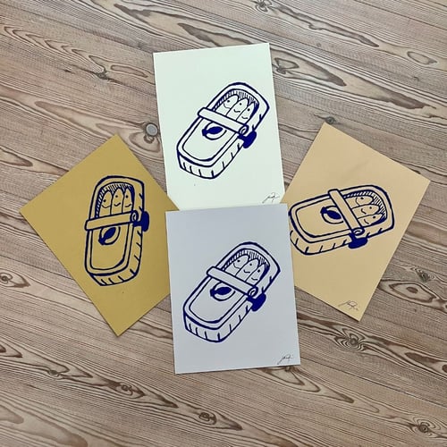 Sardiner i dåse – serigrafi i blå på tonet papir (5)