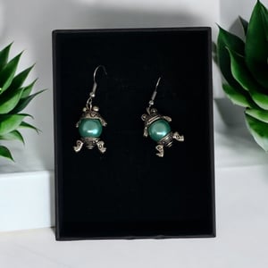 Frø øreringen – produktbillede