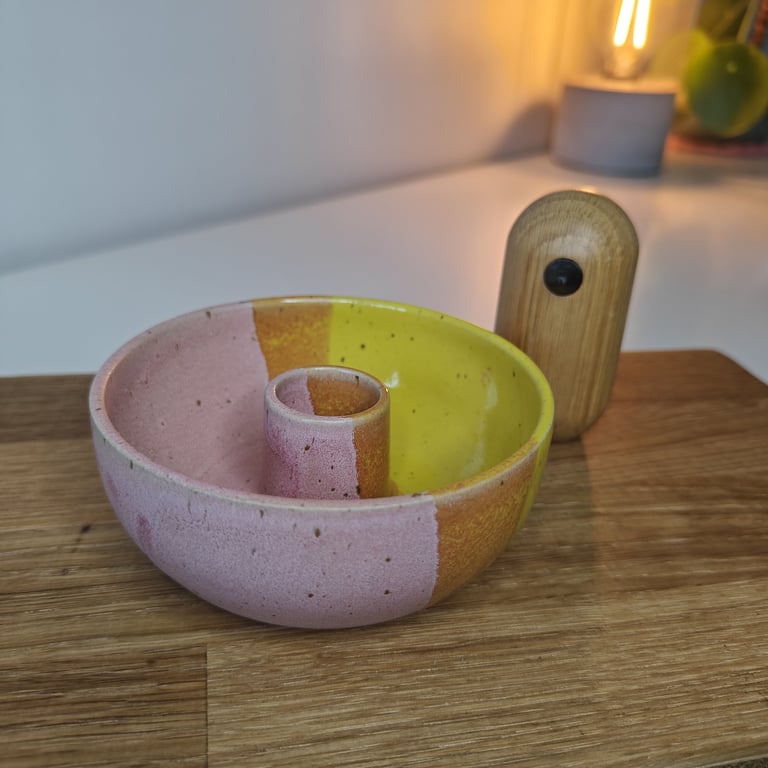 Lyserød/gul lysestage 