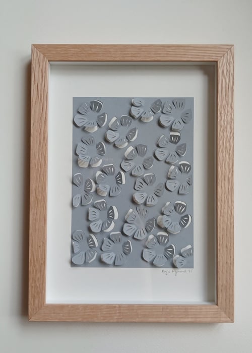 A4, 3D papercut, dueblå, indrammet