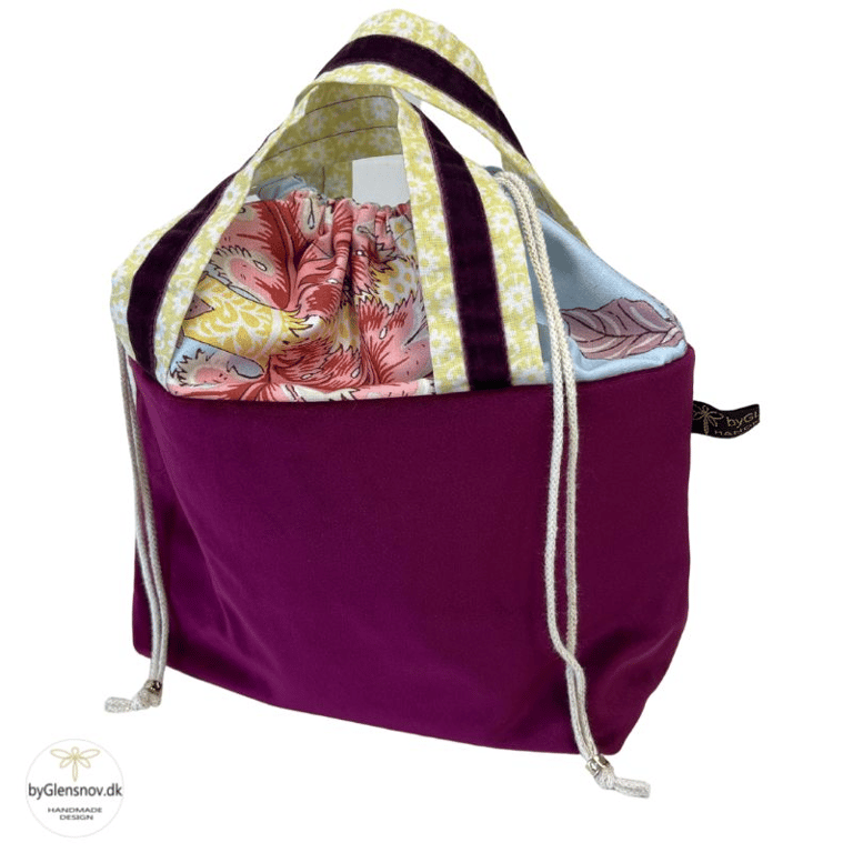 Strikkeprojekt taske - Velour Fuchsia/Storblomst
