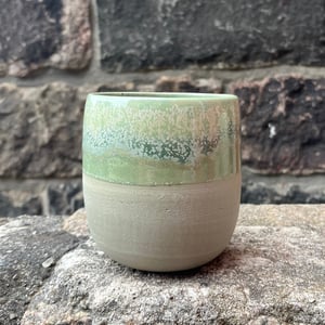 Hånddrejet kop – produktbillede