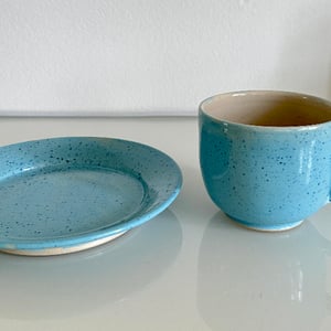 Morgenmadssæt i blå med prikker – produktbillede