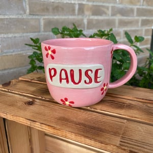 Lyserød pause-kop – produktbillede