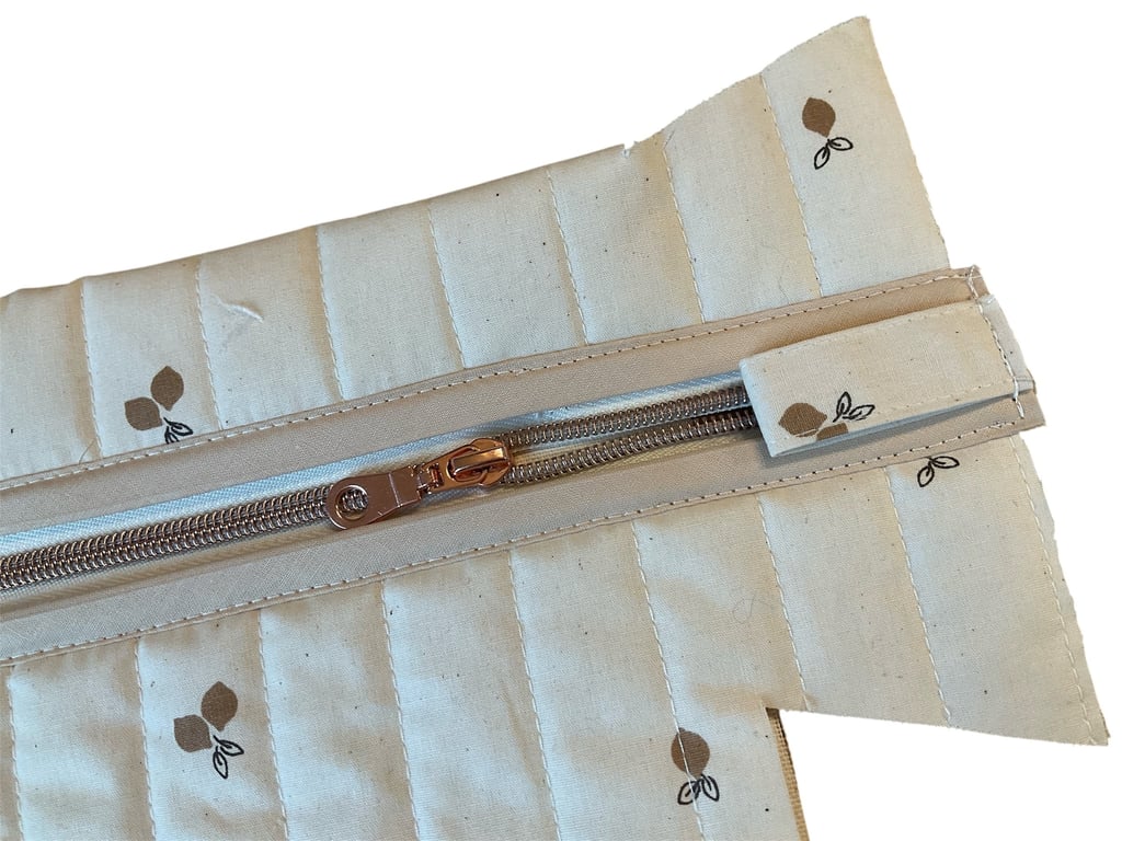 Rejsetaske til krøllejern og glattejern. NYHED 2026 billede 4