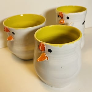 Keramik krus  - Påskekylling krus – produktbillede