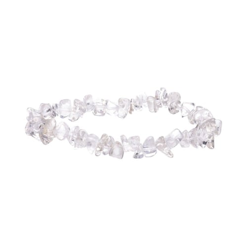 Armbånd lavet af små, klare krystaller på elastisk snor mod hvid baggrund. (2)
