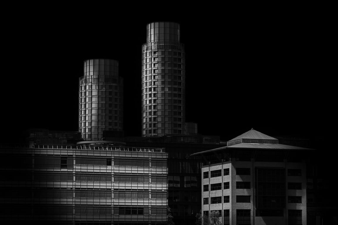 ET NYT IKON I KØBENHAVN - POSTBYEN S/H