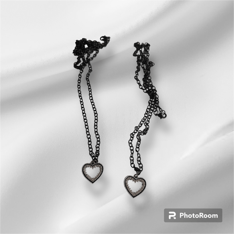 Black Heart halskæde billede 2