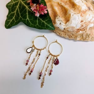 Snedronningen - øreringe lyserød/wine – produktbillede