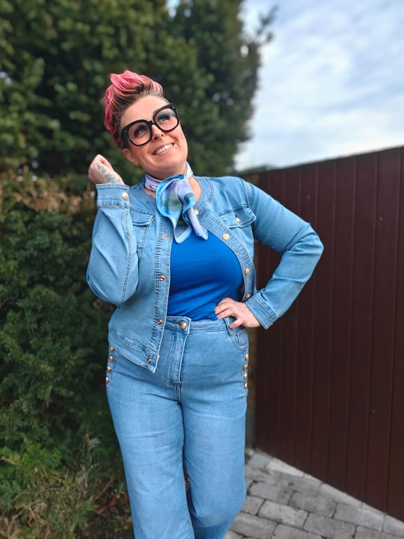 Dina Jeans 