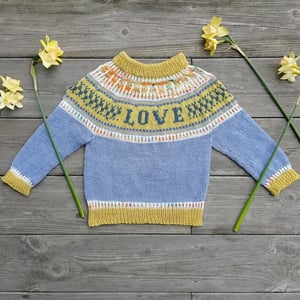 Love Hero Sweater – produktbillede