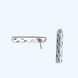 Alma_ 3-kant emalje prikker – produktbillede