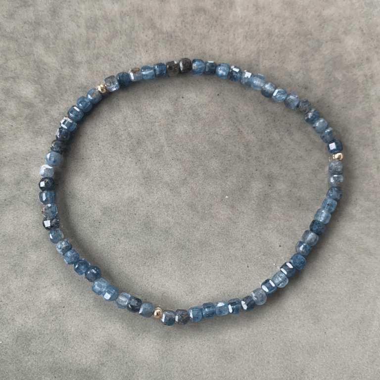Kyanit armbånd 2,5mm billede 2