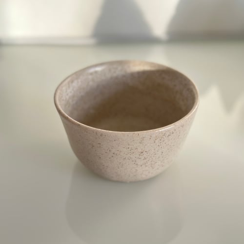 Skål kop beige med nister