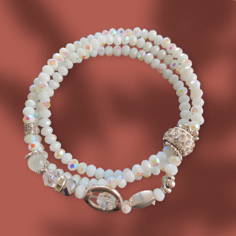 Hvidt Armbånd
