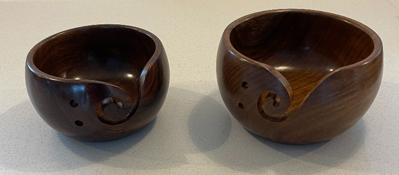 Tilbehør: Garn Bowle i Sheesham træ (indisk palisander) Stor (Ø: 17,5 *10 cm) (3)