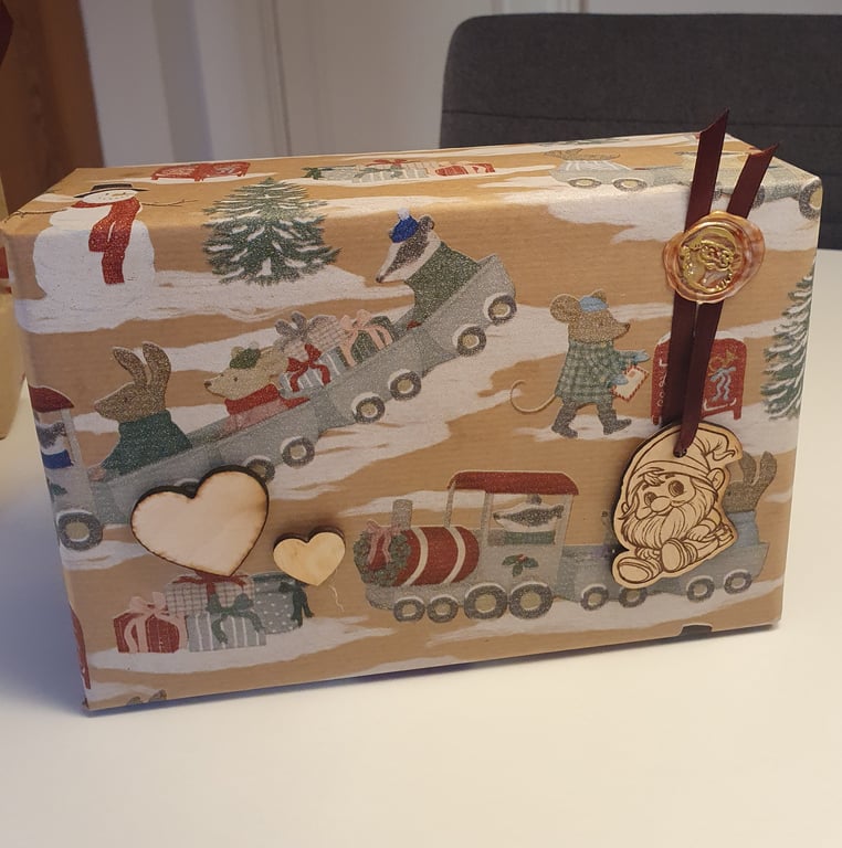 Til og fra kort i træ. 10 stk. Tryk på begge sider. billede 3