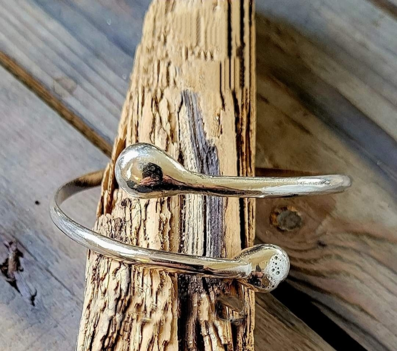 Unika kugle sølv armring. 