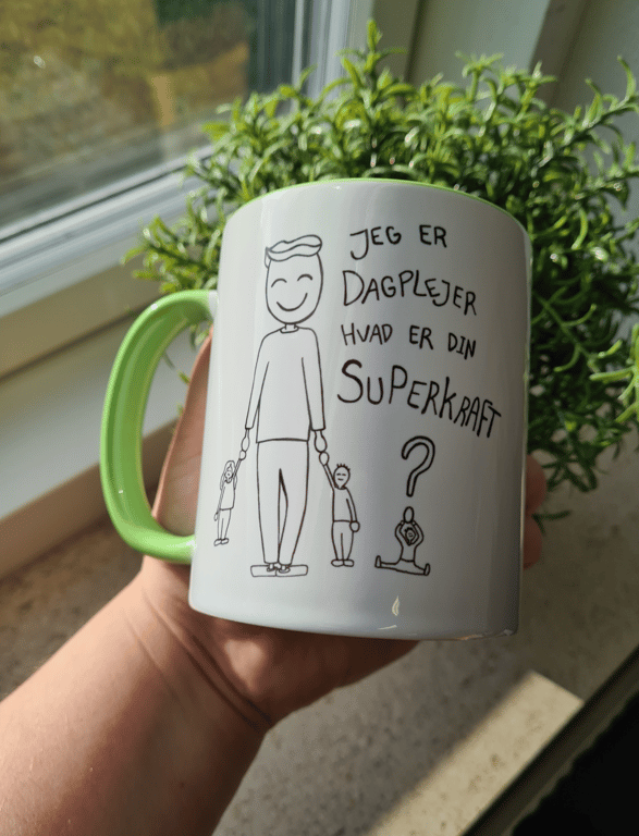 Krus: jeg er dagplejer, hvad er din superkraft (Kort hår) Grøn