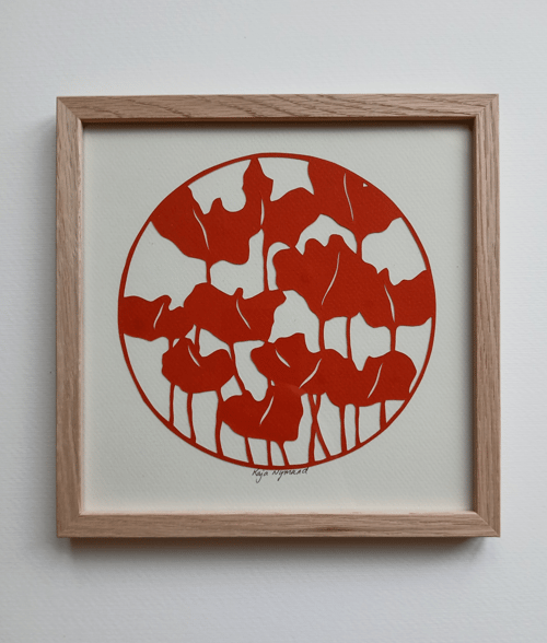 20x20cm papercut valmuerød, indrammet