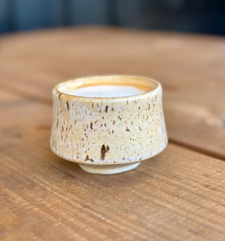 Kate flat white kop, beige billede 2