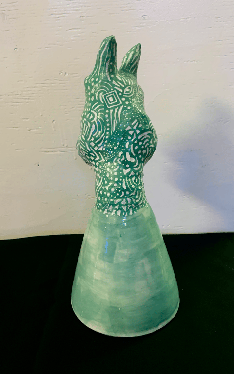 Grøn og hvid figur billede 3