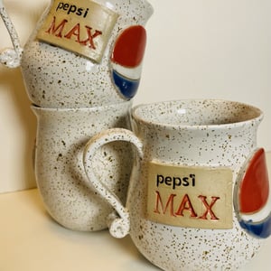Keramik krus med tekst - Pepsi MAX ( udsolgt / forudbestilling.) – produktbillede