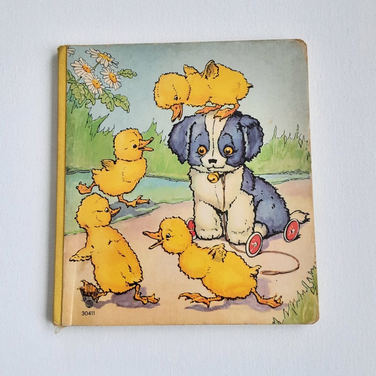 Gammel papbog Hund og ællinger