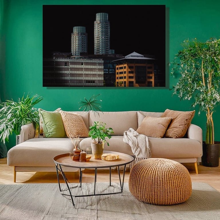 ET NYT IKON I KØBENHAVN - POSTBYEN billede 2