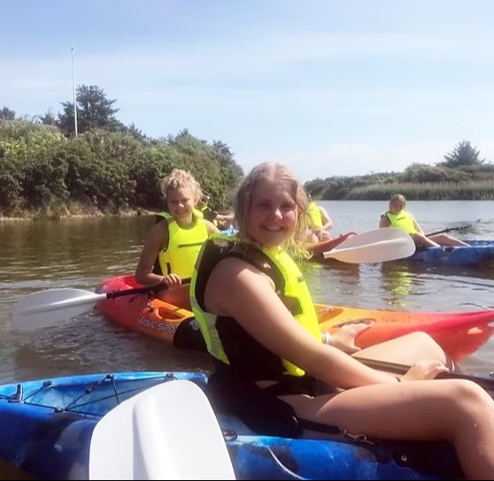 1-uges Aktivferie i Agger – med fri adgang til surfudstyr pakke