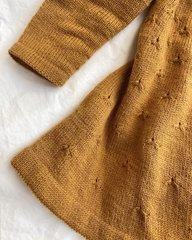 Opskrift: MÆLKEBØTTEKJOLE fra PetiteKnit billede 5