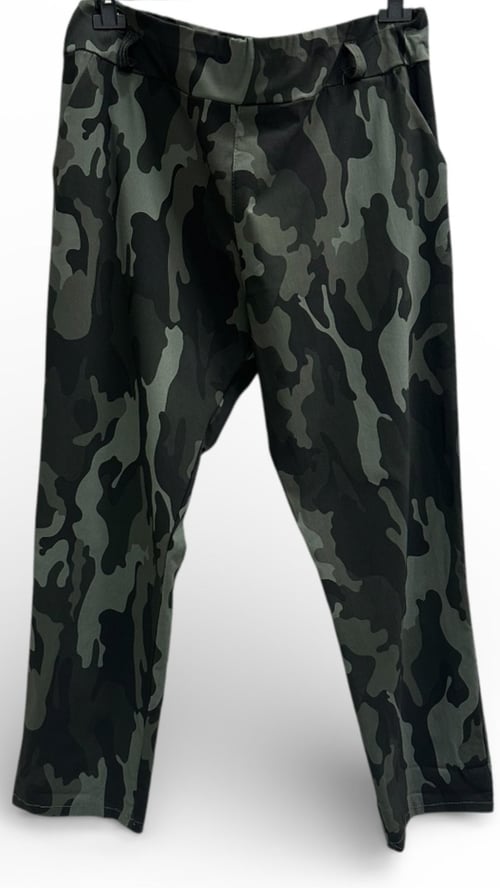 Nadia pants, Army Camouflage. Onesize 38-48. (2)