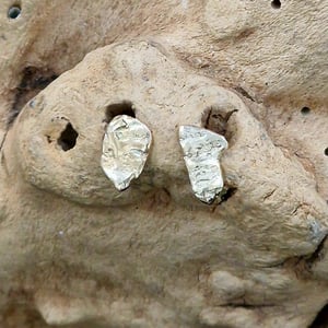 Unika chunky ørestikker – produktbillede