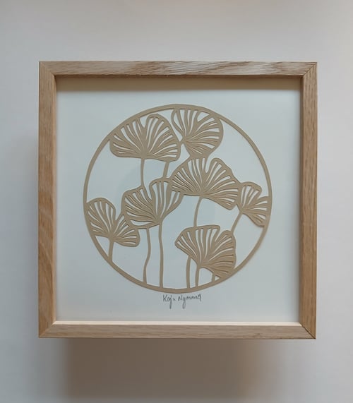 20x20cm, papercut, beige, indrammet 