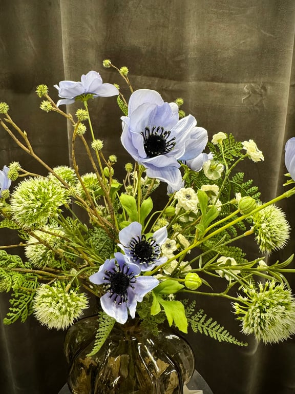 Blå anemone buket billede 2