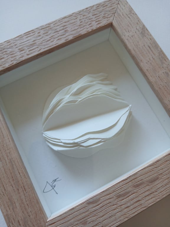 10x10, relief, indrammet  (2)