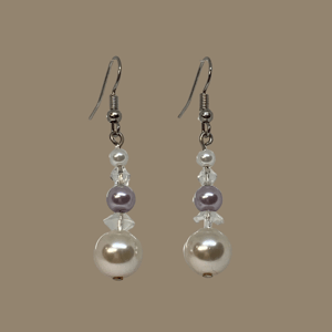 Hvide Øreringe – produktbillede