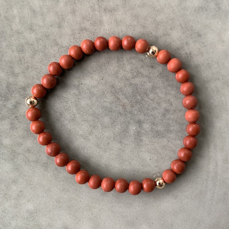 Red stone armbånd 4mm