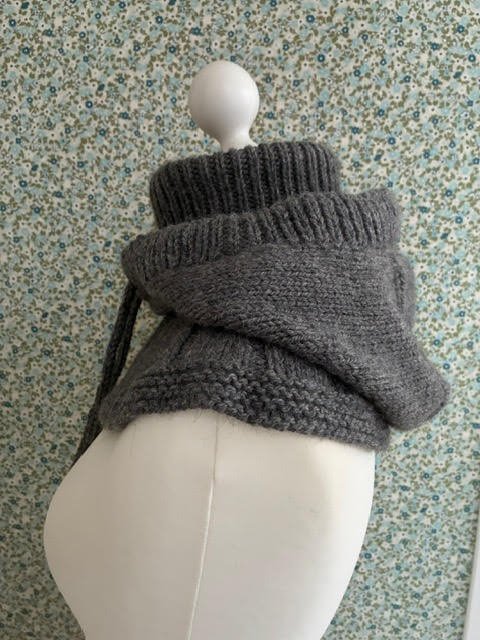 Digital opskrift: Loving Lissi - Hooded Cowl (halsedisse med hætte) billede 2