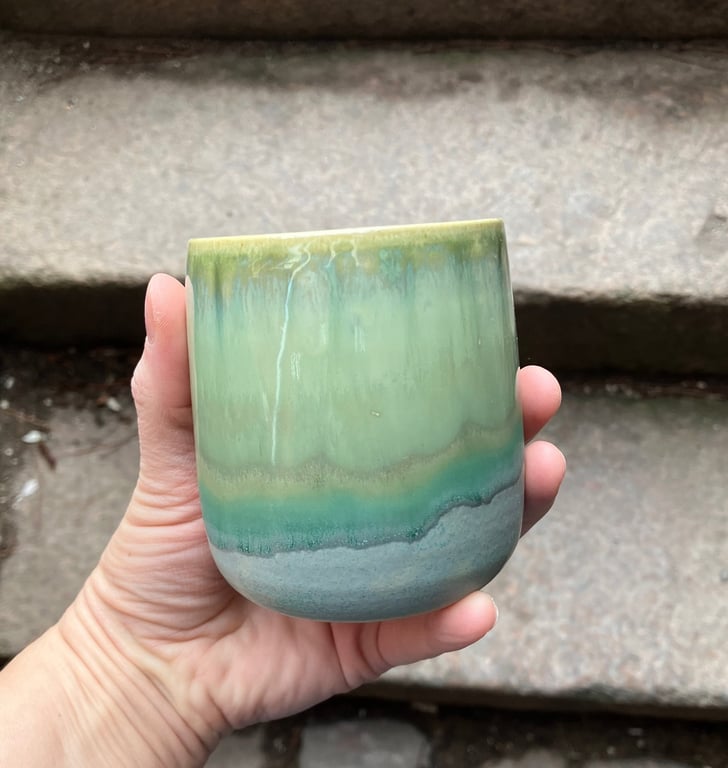 Hånddrejet kop billede 5