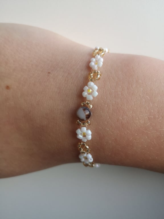 Ophelia med brun perle- guld 