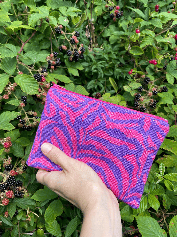 My Little Zebra clutch 2022-5 Str. 13 x 19 cm.