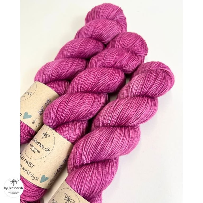 HIGH TWIST Light Rose (Plain)