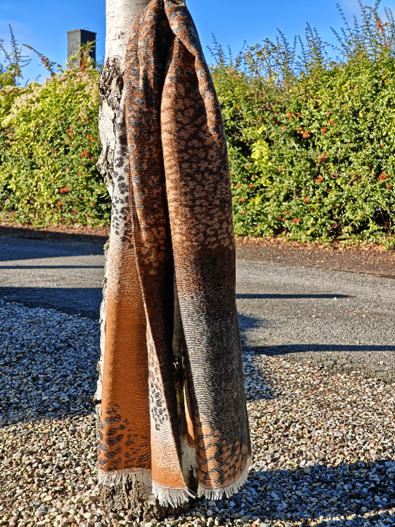 Lennie Tørklæde Brun billede 2