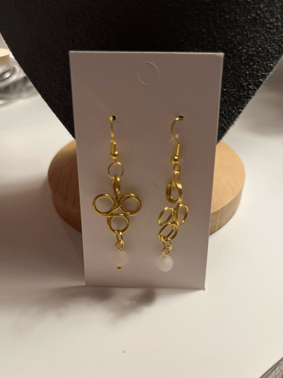 Gyldne øreringe med Rosa Quartz 