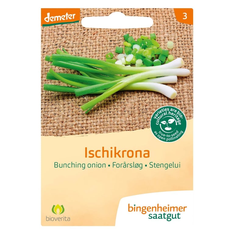 Frøpose til forårsløg "Ischikrona" fra Bingenheimer Saatgut, med billede af friske grønne og hvide forårsløg på jute baggrund.