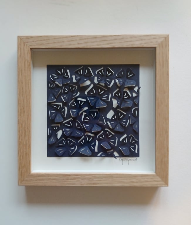 20x20cm, 3D papercut, Marineblå, indrammet  billede 2